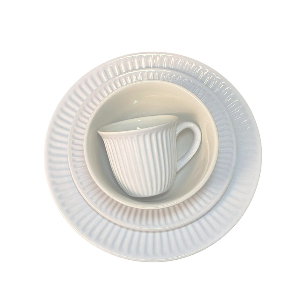 Juego De Vajilla Ceramica Color Blanca Para 4 Personas Con Textura